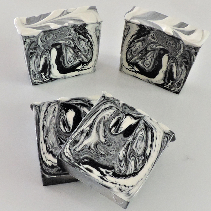 Smokey Grove – Charcoal Kaolin Clay